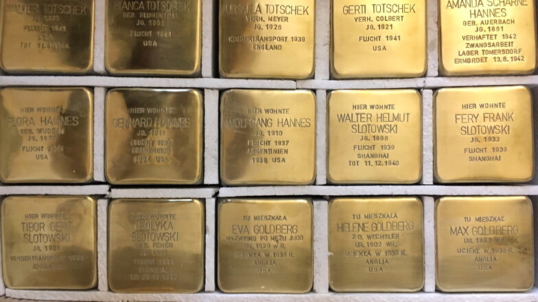 Die neuen Stolpersteine für Görlitz (zwölf) und Zgorzelec (drei): Sie werden noch bis 4. November in der Synagoge präsentiert, am 5. November dann verlegt.