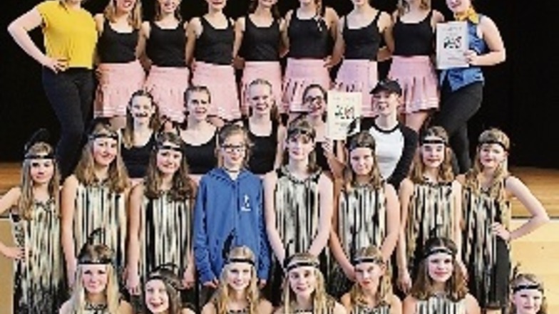 Girls only waren wie schon im Vorjahr erfolgreich bei „Tanz der Schulen“.