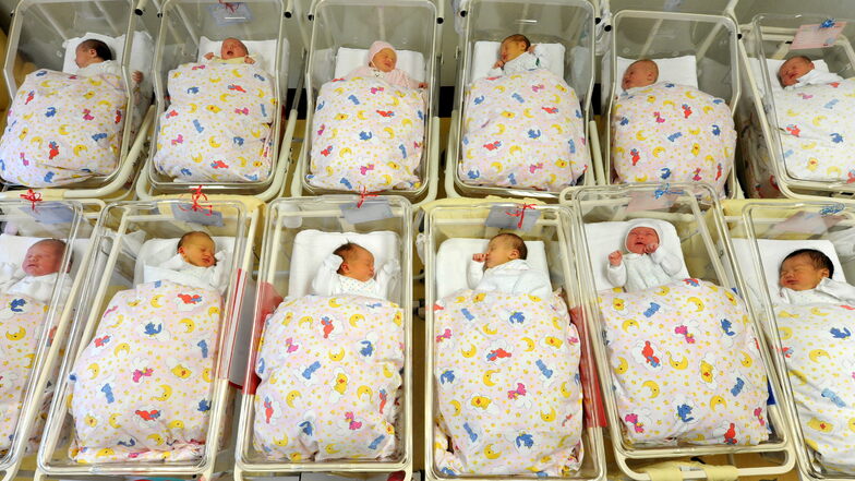 Die Geburtenrate in Klipphausen ist stark gesunken.