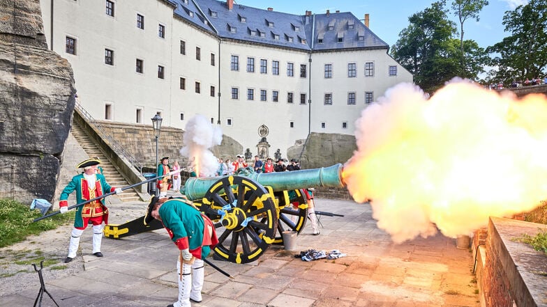 Festung Königstein feuert aus historischem Rohr: Jahreskarten gewinnen und dabei sein