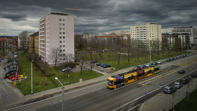 Zwischen diesen Häusern an der Freiberger Straße in Dresden will Vonovia bauen.