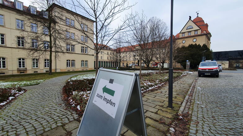 Das Landratsamt Pirna wird am 9. Februar wieder zur Impfstelle.