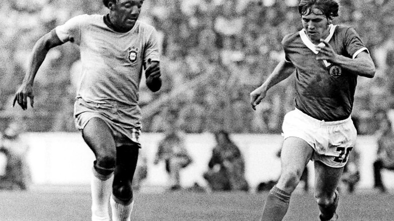 Martin Hoffmann im Einsatz gegen Brasilien bei der WM 1974.