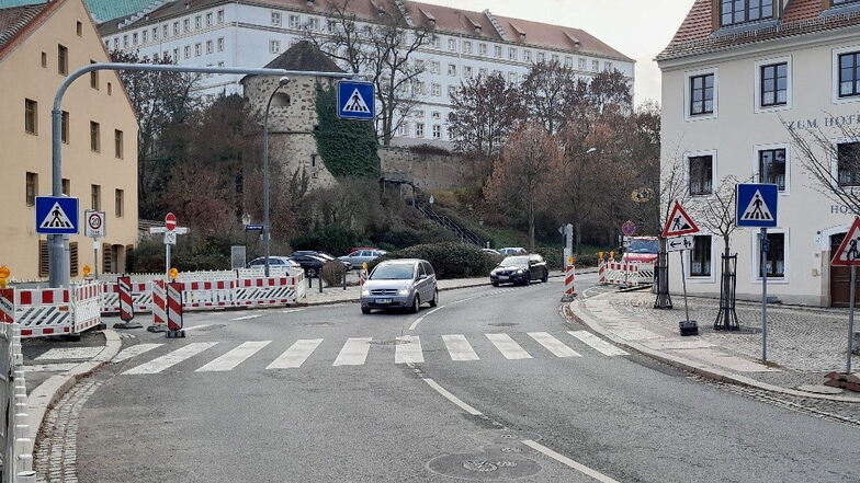 Der neue Fußgängerüberweg befindet sich direkt vor dem Hotel „Zum Hothertor.“