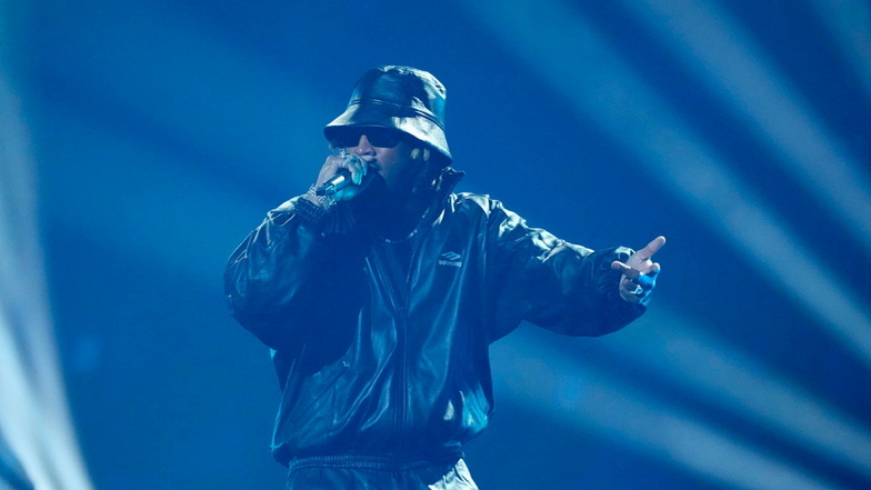 Lil Wayne tritt während der MTV Video Music Awards im Prudential Center auf.