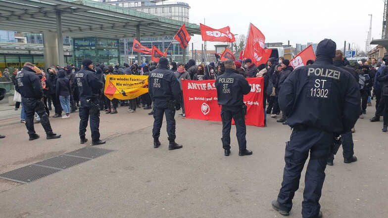 Aktuell konzentriert sich der Protest auf die Flächen vor dem Hauptbahnhof.
