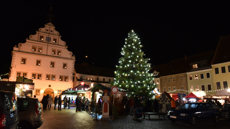 Die kleine Budenstadt wird es in diesem Jahr nicht geben, einen Weihnachtsbaum aber schon.