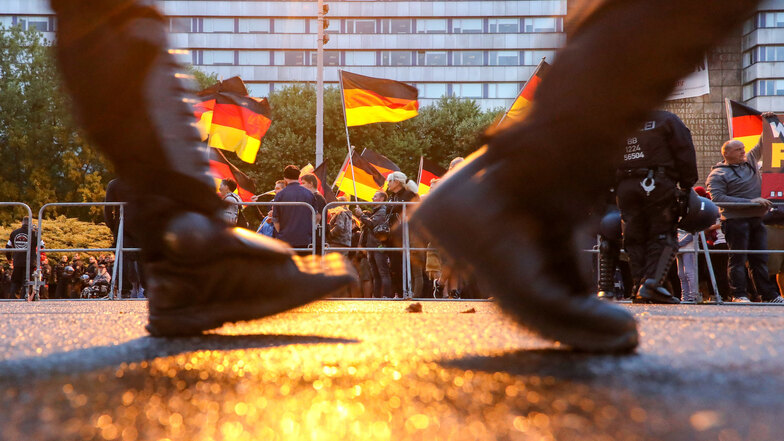 Verfassungsschutz nimmt "Pro Chemnitz" ins Visier