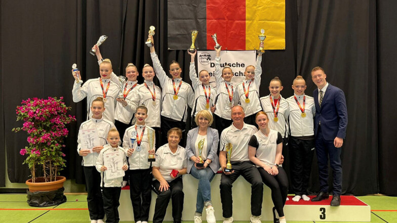 Märchenhafte Resultate erzielten die Sportclub-Sportakrobaten in Kassel.