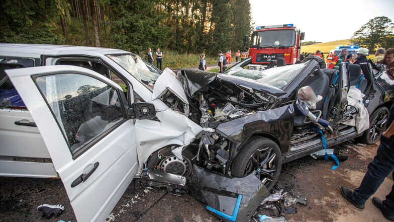 Wieder deutlich mehr Tote und Verletzte bei Verkehrsunfällen