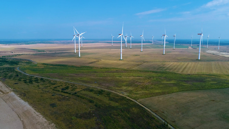 Großer Windpark und teure Batteriefabrik: Leag investiert in der Lausitz