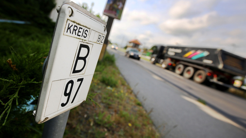 Ottendorf ächzt unter starkem Lkw-Verkehr. Eine Zählung soll jetzt genauere Daten liefern.