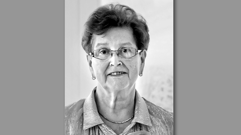 Die langjährige Elstraer Schulleiterin Ingrid Simmang ist Anfang März gestorben.