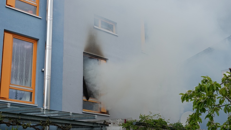 Brandhaus in Hellerau: Feuer brach wohl in Kinderzimmer aus