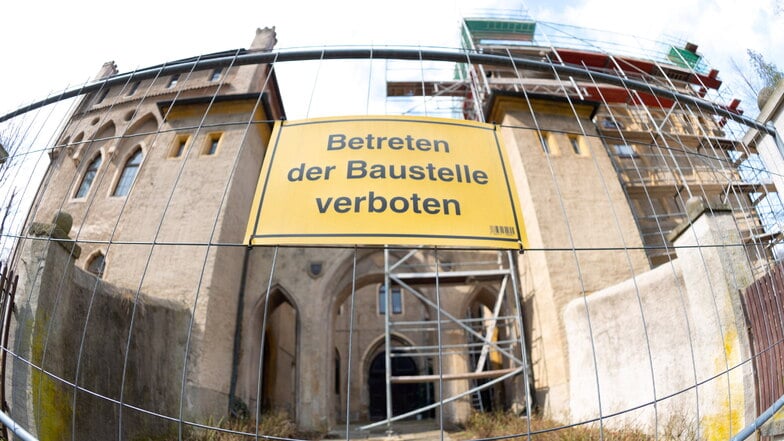 Was das Schloss Seifersdorf während der Sanierung den Besuchern bietet