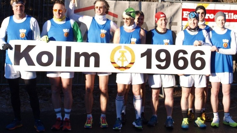 Das Triathlon Team Kodersdorf bei seinem Auftritt. Sie erinnern als DDR-Athleten an den ersten Lauf 1966.