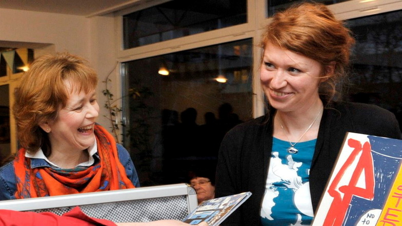 Kathrin Kagelmann (links) und Antonia Mertsching von der Linkspartei haben derzeit nicht viel Grund zum Lachen: Die Partei verliert massiv Mitglieder.