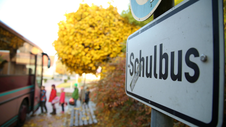 Schülerverkehr im Landkreis Görlitz, hier in Gebelzig: Der Hauptausschuss hat jetzt überplanmäßige Aufwendungen beschlossen.
