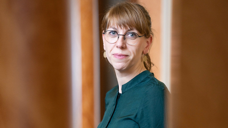 Katja Meier von den Grünen verantwortet als Justizministerin in Sachsen zusätzlich die Bereiche Demokratie, Europa und Gleichstellung.