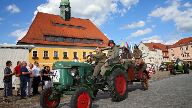 Feuerwehr "anno dazumal": Eine historische Tragkraftspritze, Baujahr 1936, von der Feuerwehr aus Rennersdorf-Neudörfel.