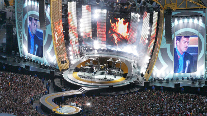 Knapp 80.000 Fans kamen 2006 zum Tour-Auftakt von Robbie Williams ins Ostragehege. Am Tag danach gab es noch ein Konzert. 