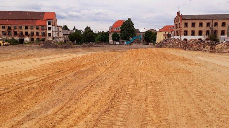 Aus der Trümmerlandschaft auf dem Eschebach-Gelände in Radeberg ist eine weitestgehend bebaubare Fläche geworden.