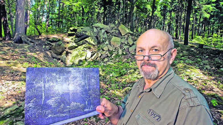 Am Ende seiner Recherchen, 2010 vermutete Dietmar Reimann die Höhle des historischen Prinzenraubes von Altenburg im Poppenwald – unter Geröllhaufen.