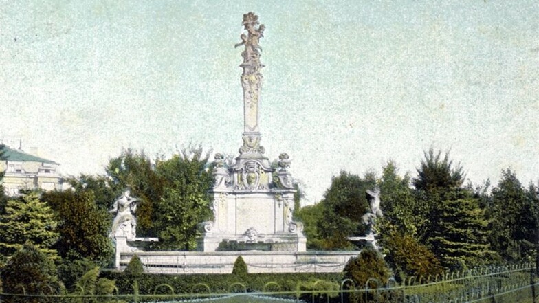 Der Stübelbrunnen war ein echter Hingucker mit seiner Figurengruppe von Hans Hartmann-MacLean, wie diese Postkarte um 1910 zeigt.