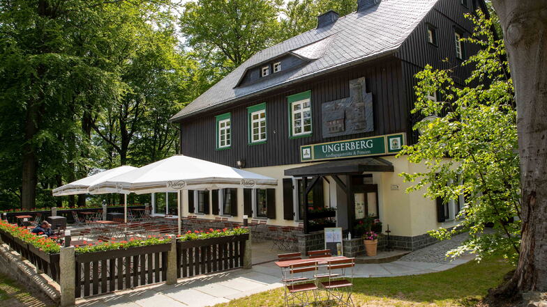 Vor fünf Jahren wurde der traditionelle Berggasthof Ungerberg wieder eröffnet. Nicht nur für Neustädter ein großes Ereignis.