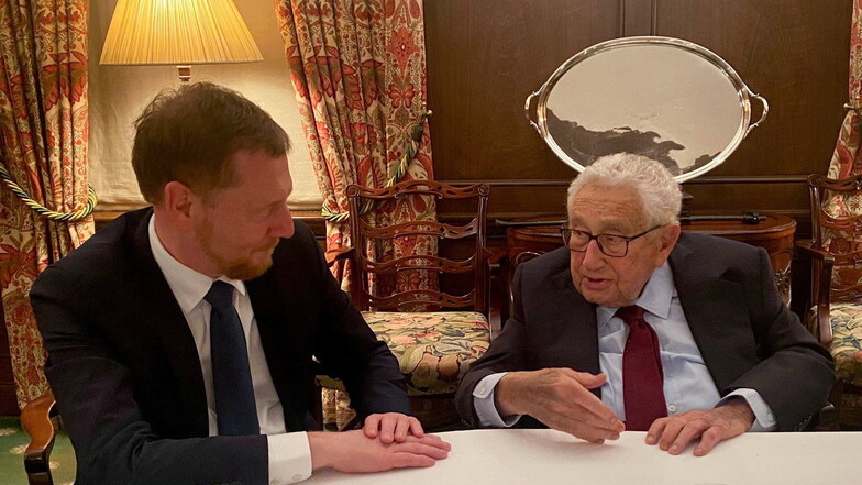 Kretschmer spricht mit Henry Kissinger in New York über den Ukraine-Krieg