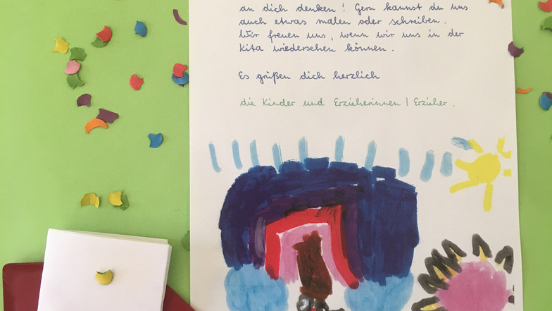 Überraschung! Die Mädchen und Jungen aus der Kita Knirpsenland in Pirna schreiben an ihre Freunde, die zu Hause bleiben müssen.
