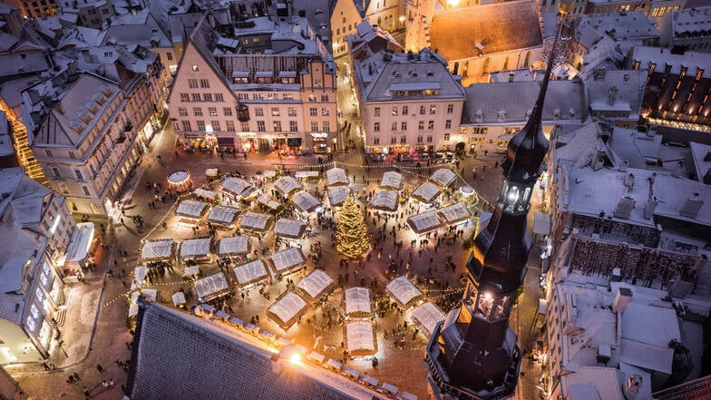 Altstadt Tallin mit Weihnachtsmarkt.