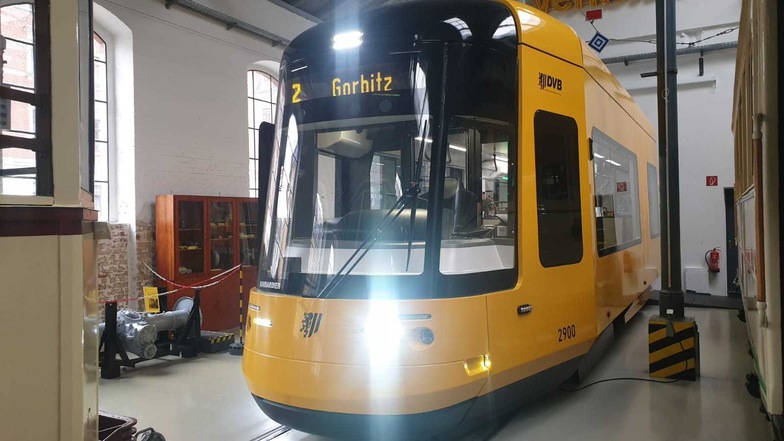 Das Modell der neuen Straßenbahn steht jetzt im Straßenbahnmuseum in Trachenberge.