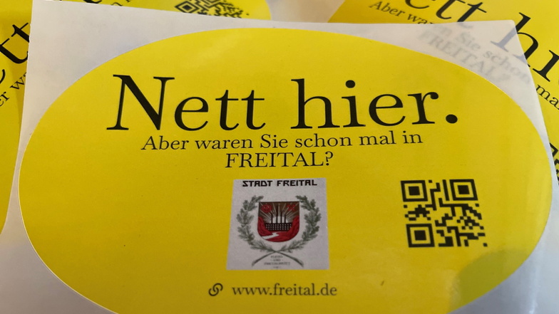 Neuer Sticker: "Nett hier. Aber waren Sie schon mal in Freital?"