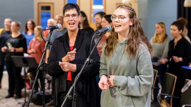 Gemeinsam Singen: Chortreffen bei Happy Monday auf dem Bautzener Kornmarkt