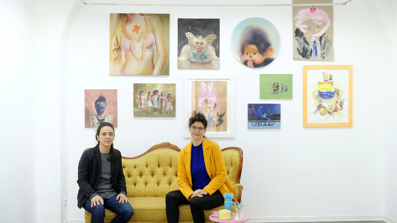 Ainara Torrano (l.) und Ursula Buchart präsentieren bis zum 21. November ihre Werke im Kunstverein in der Burgstraße 2.