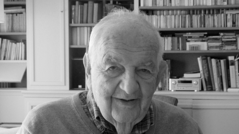 Wegbereiter des Élysée-Vertrags: Publizist Alfred Grosser ist tot
