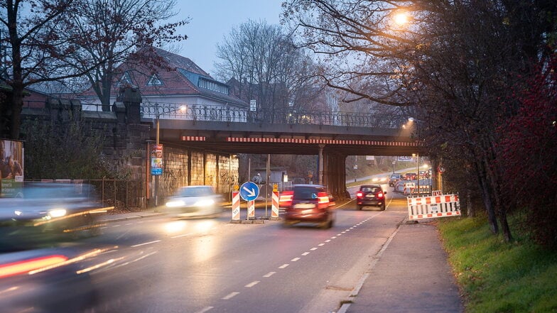 Fast jeder Görlitzer kennt die Eisenbahnbrücke zwischen Rauschwalder- und Reichenbacher Straße. Sie soll ersetzt werden.