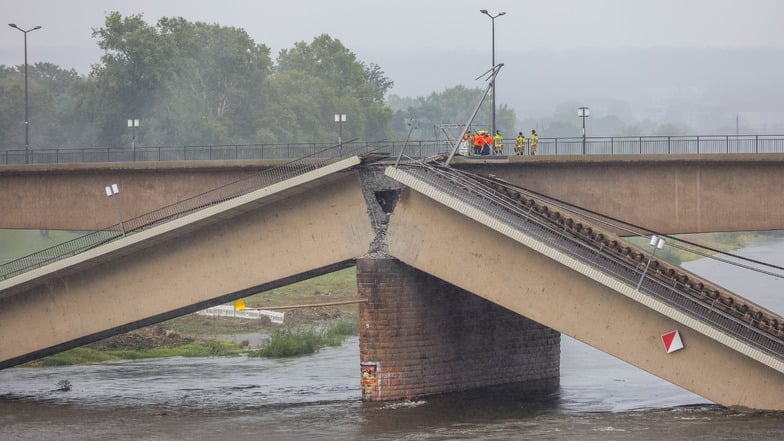 Im Beton über diesem Pfeiler der Carolabrücke befand sich die Schwachstelle, die zu dem Einsturz geführt haben soll.