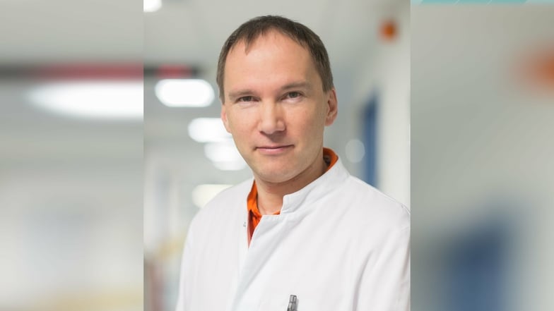 Prof. Dr. med. Dirk Uhlmann, FACS, Chefarzt der Klinik für Allgemein-, Viszeral-, Thorax- und Gefäßchirurgie am Klinikum Döbeln.