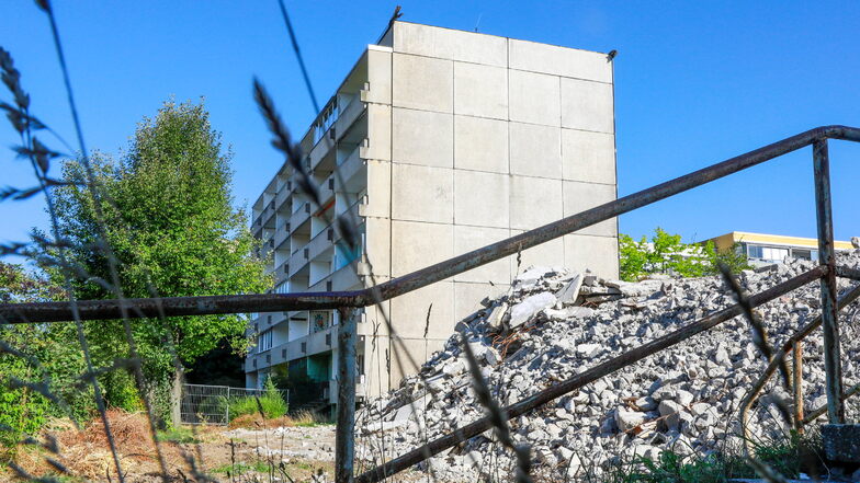 Abriss in Löbau Ost: Nächster Block kommt weg