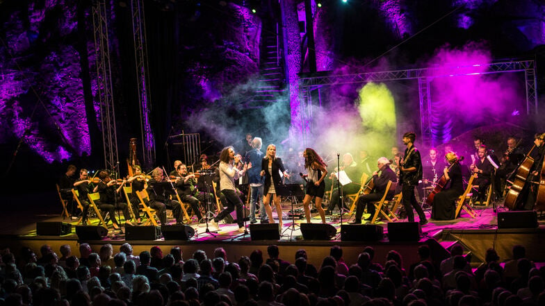 Spektakuläres Spektakel: Rock The Opera kommt am 13. August auf die Hutbergbühne nach Kamenz!