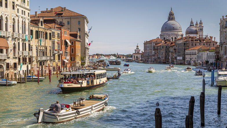 Nach Venedig geht’s nun per Bahn statt mit dem Flieger.