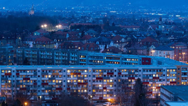 Blick auf die Wohnhäuser im Dresdner Stadtteil Gorbitz. Kommt die "Platte" zurück?