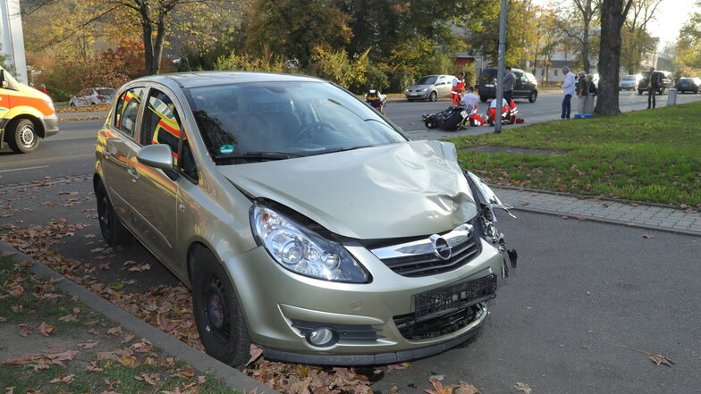 Der Opelfahrer blieb unverletzt.