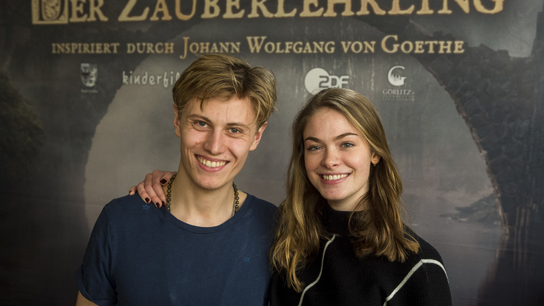 Hauptdarsteller Max Schimmelpfennig und Pauline Rénevier bei der Premiere in Görlitz.