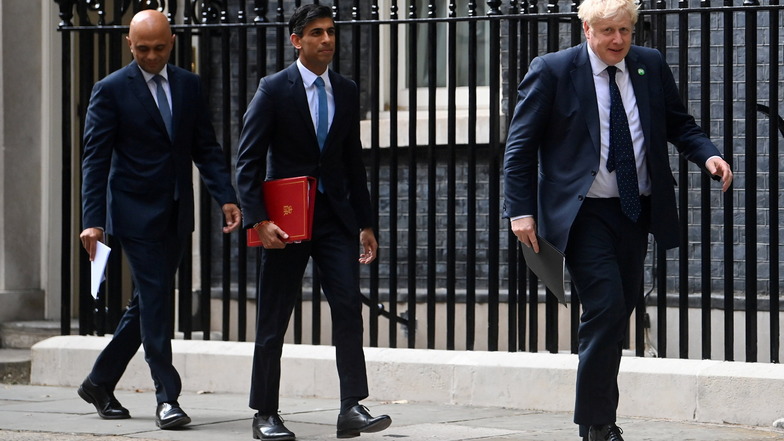 Minister-Rücktritte stürzen Großbritannien in politische Krise