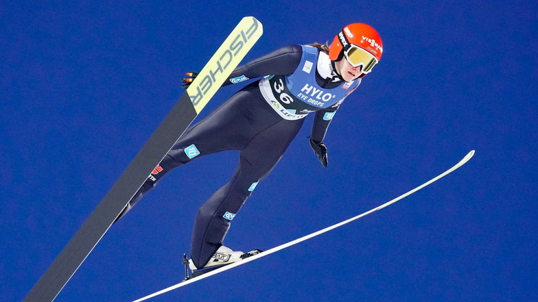 Zum dritten Mal auf einem Weltcup-Podium: Skispringerin Selina Freitag aus Aue.