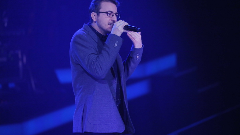 Manuel Süß aus Kaufbach überzeugte in der dritten Runde von The Voice mit dem Maroon-5-Hits "Animals". Er schaffte es auf den Hot Seat.
