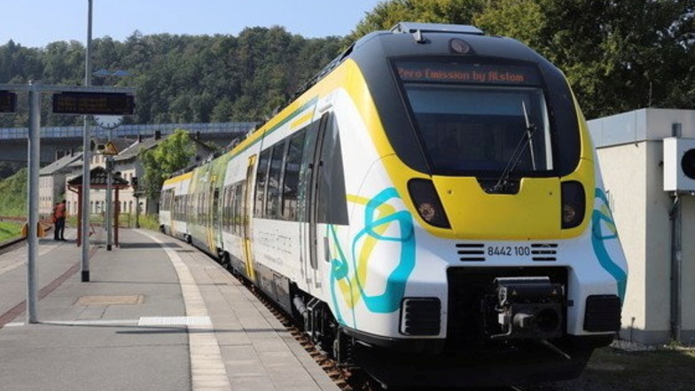 Der batteriebetriebene Zug von Alstom ist im Dezember 2021 in Baden-Württemberg und Bayern in Betrieb gegangen. Rollt er irgendwann auch im Ostsachen-Netz?